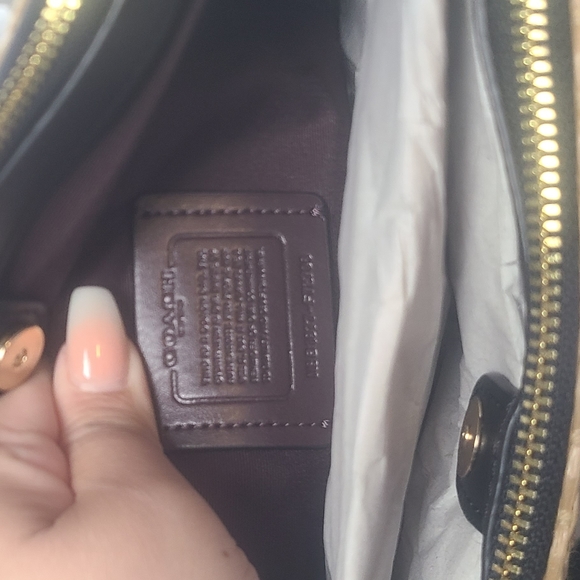 Coach || MINI SURREY CARRYALL (Gld/Blk) - Picture 7 of 7